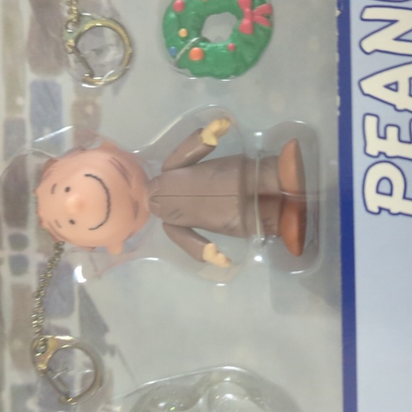 Peanuts A Charlie Brown Christmas - Mini Figure Clip-on Collection - Picture 10 of 15